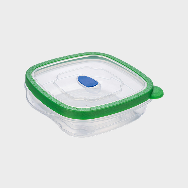 PFB027 710 ml ondiepe vierkante PP-voedselconserveringscontainer met brede basis en geventileerd groen gegoten deksel
