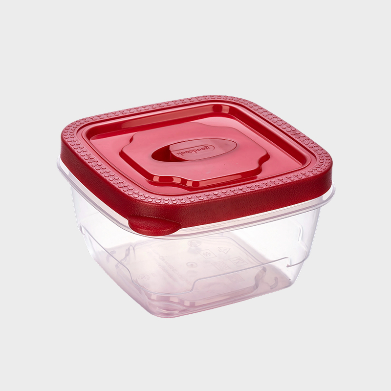 PFB053 Vierkante PP-voedselconserveringscontainer van 640 ml met geventileerd rood gegoten deksel